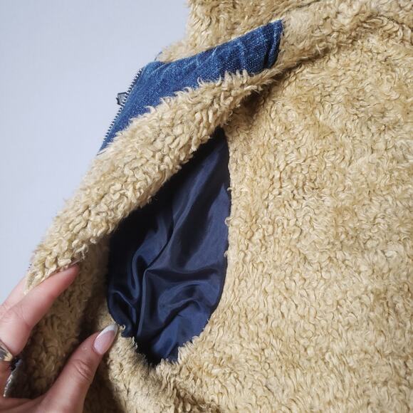 Vtg RARE Americanino Sherpa Denim cropped Zip up Hoodie - Picture 4 of 9